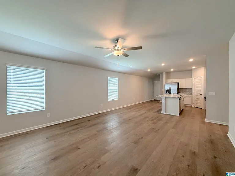 155 Challenger Way — Photo 5