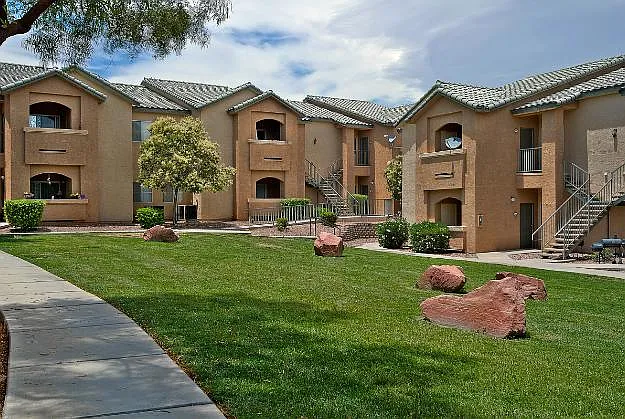 Jovanna Villas — Photo 12