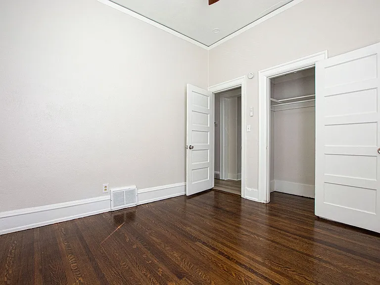 117 S 39th St — Photo 13