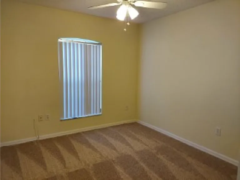 59 Laramie Dr — Photo 7
