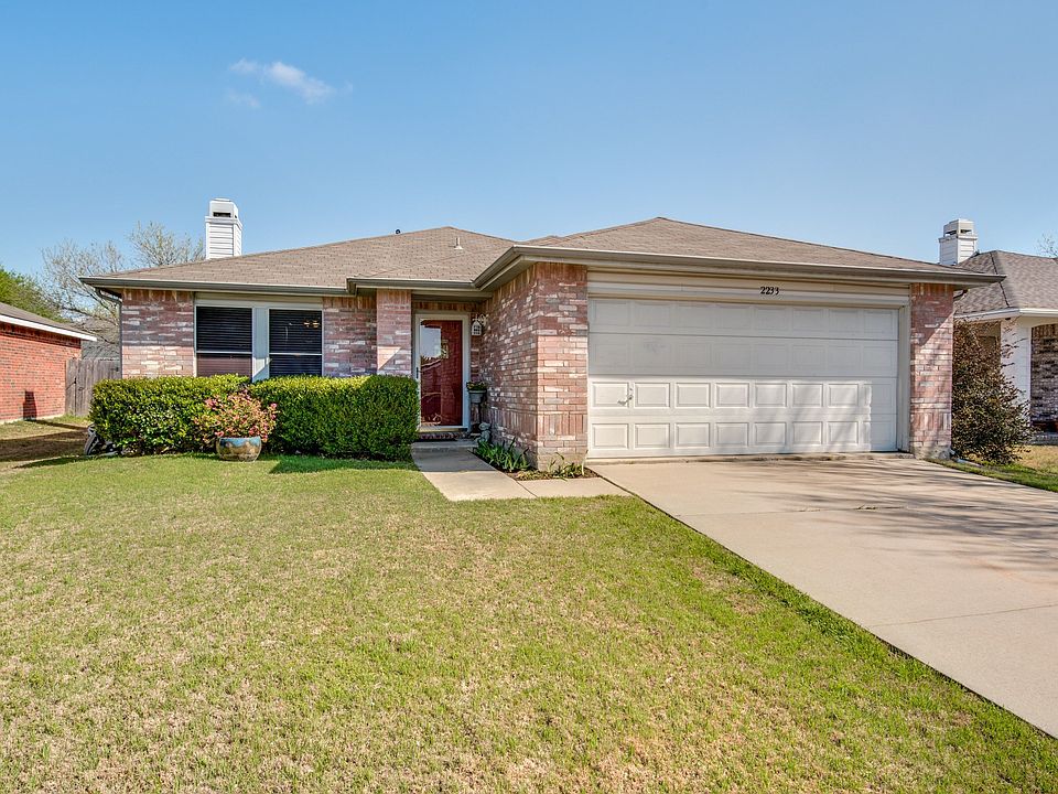 1st image of 2233 Bradford Pear Dr