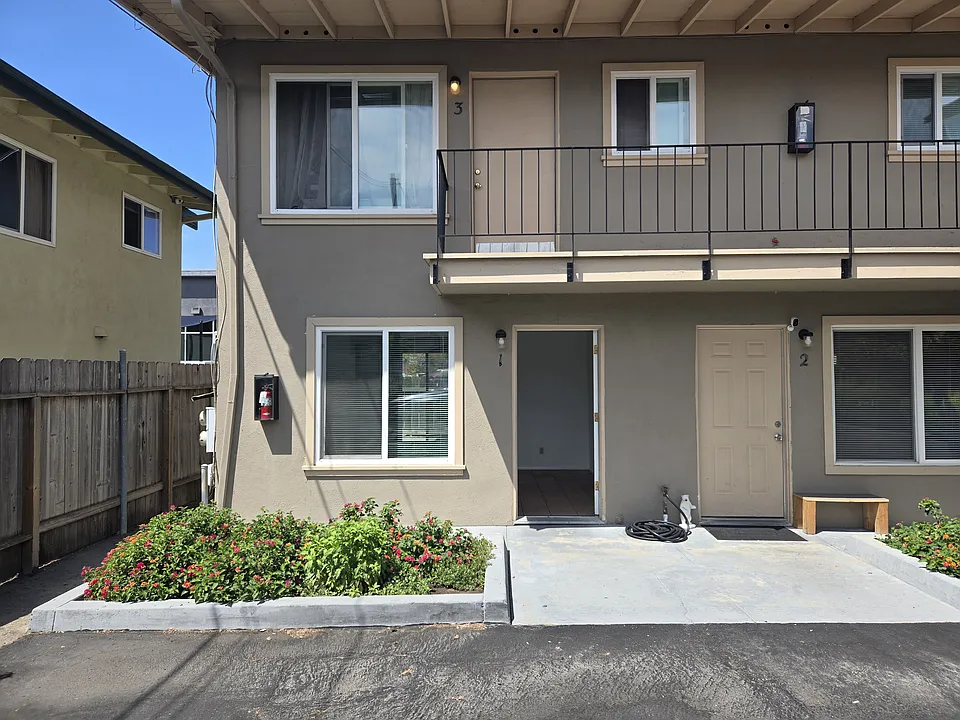 159 Stenner St #1
