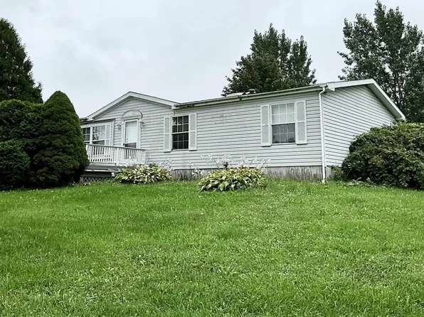 6050 N Glen Haven Rd, Moravia, NY 13118