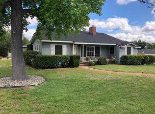 720 Rim Rd, Pasadena, CA 91107