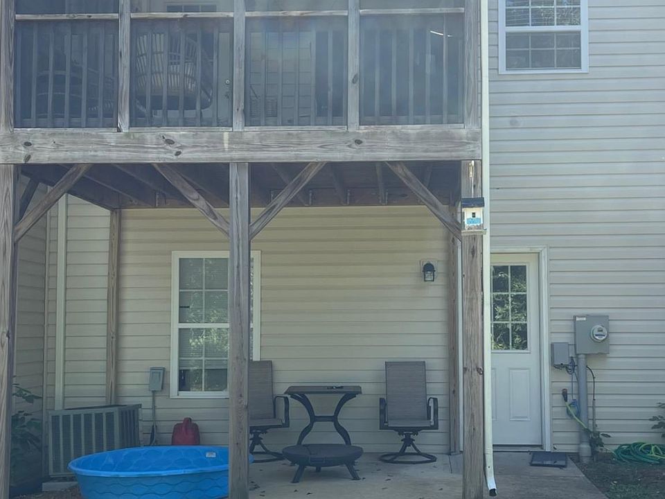 1st image of 6821 Woodcreeper Dr
