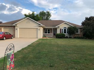 W2227 Pine Ln, Freedom, WI 54130