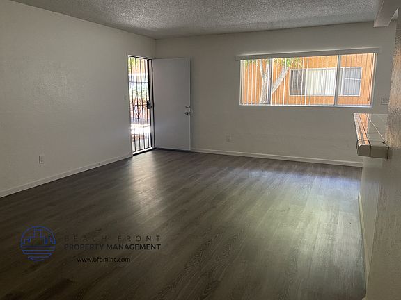 3rd image of 1010 Orange Ave #2007