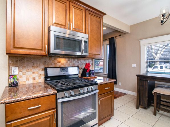 436 E Walnut St, Lodi, CA 95240