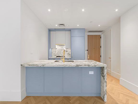 2nd image of 815 Broadway #302