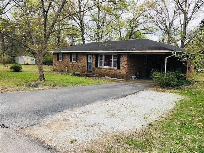 1st image of 294 Boardwalk Dr