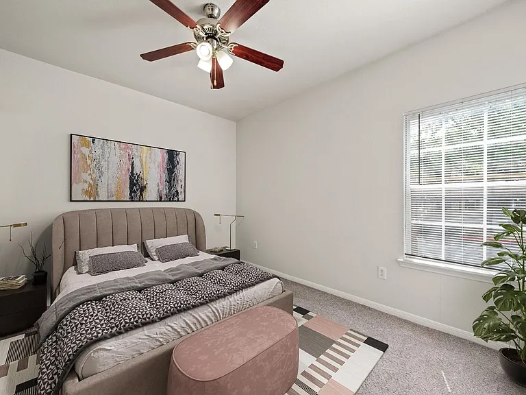 River Oaks Villas Apartments — Photo 12