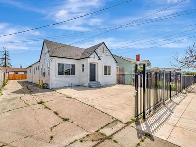 1468 74th Ave, Oakland, CA, 94621