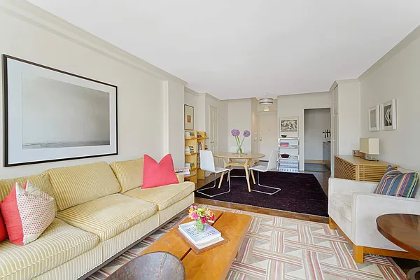 Sold by Compass | media 2