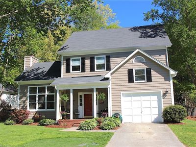 6400 Cardinal Wood Dr, Greensboro, NC, 27410