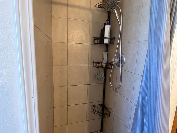 2nd image of 1609 Plaza Chica Way
