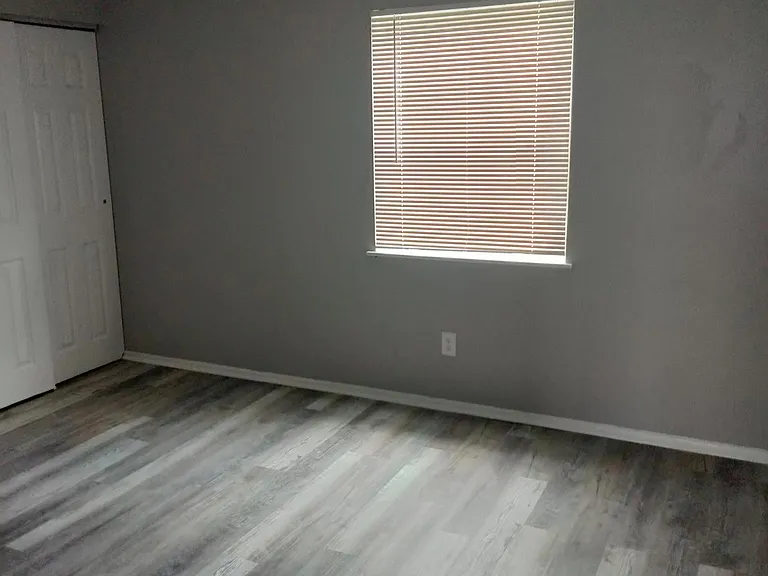 4 Poplar St #1 — Photo 14