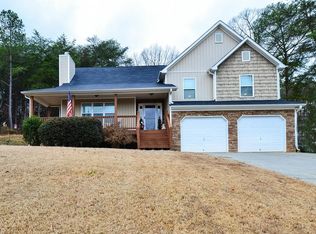 40 Hopkins Farm Dr, Adairsville, GA 30103