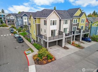 3280 SW Graham St UNIT 601, Seattle, WA 98126