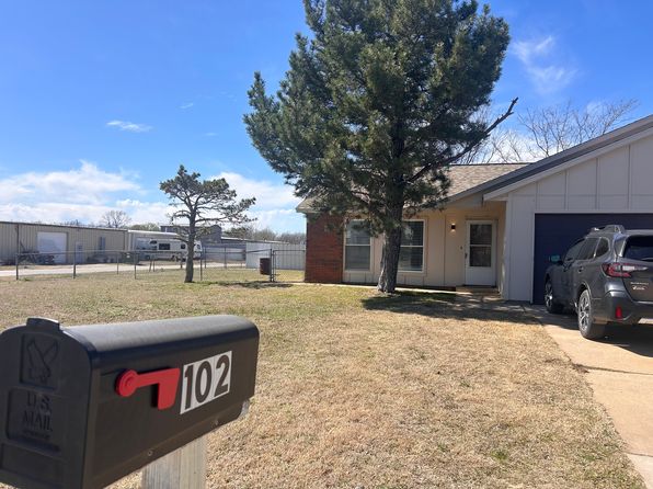 102 N Wildhorse St #102