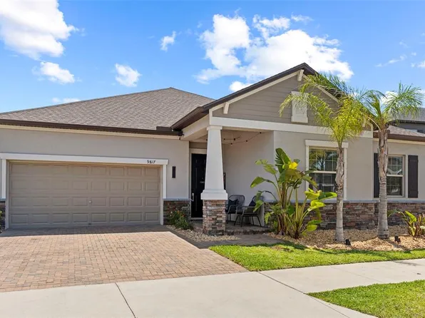 9817 Sage Creek Dr, Ruskin, FL 33573
