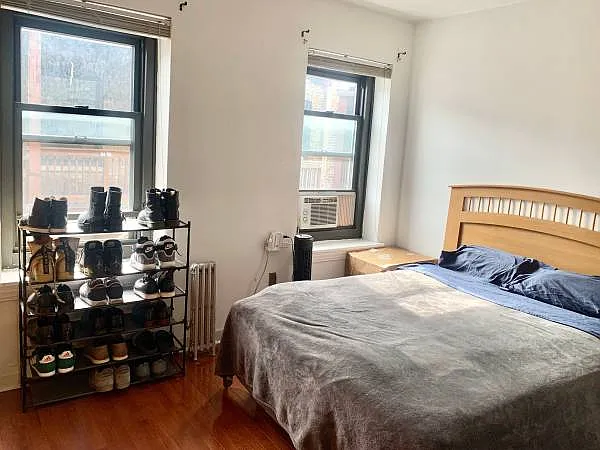3205 N Clark St #218 — Photo 1