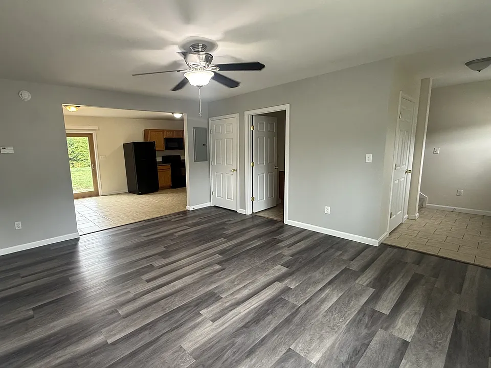 25 Northland Rd #1