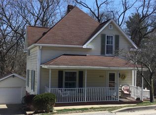 902 N Elm St, Greenville, IL