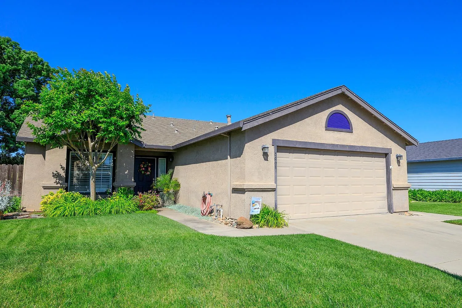 5661 Rose Brook Dr photo 1