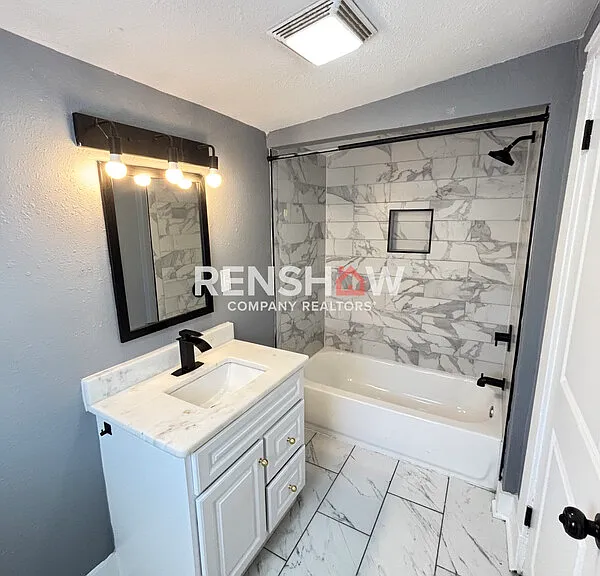 3589 Faxon Ave — Photo 13
