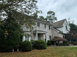 200 Virginia Manor Dr, Pittsburgh, PA 15215