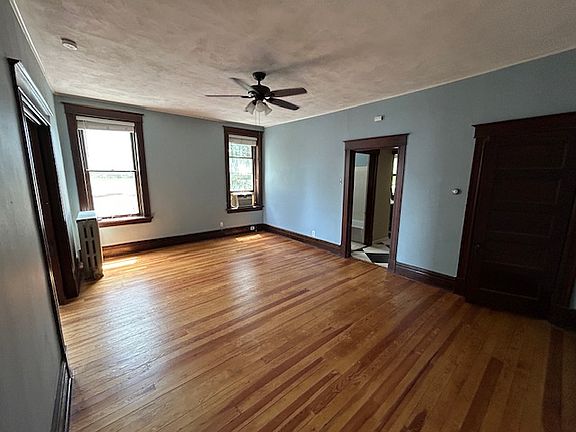 3rd image of 3441 Missouri Ave #A