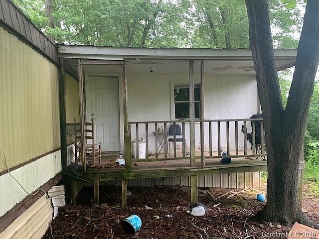 2nd image of 587 Pontiac Dr