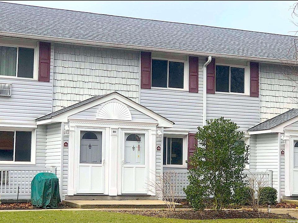 1st image of 10 Smithtown Hwy APT 4A