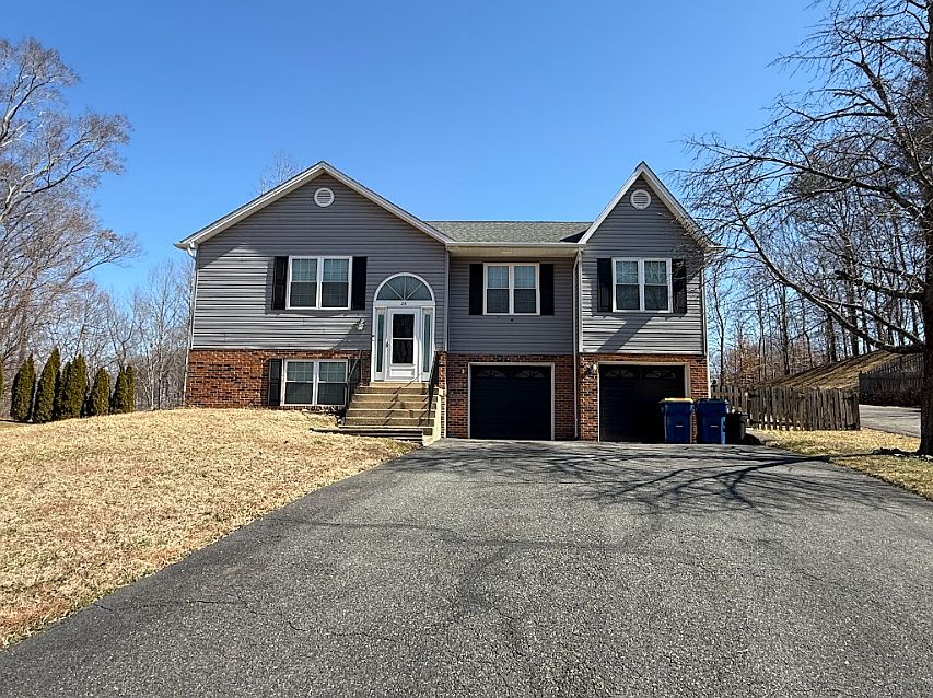 1st image of 26 Darbywood Ct