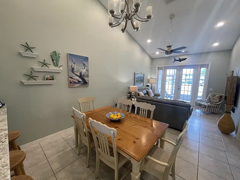 250 Saint Lucie Ln #14 — Photo 7