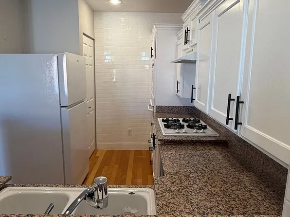59 E Agate Ave Unit 401, Las Vegas, NV 89123