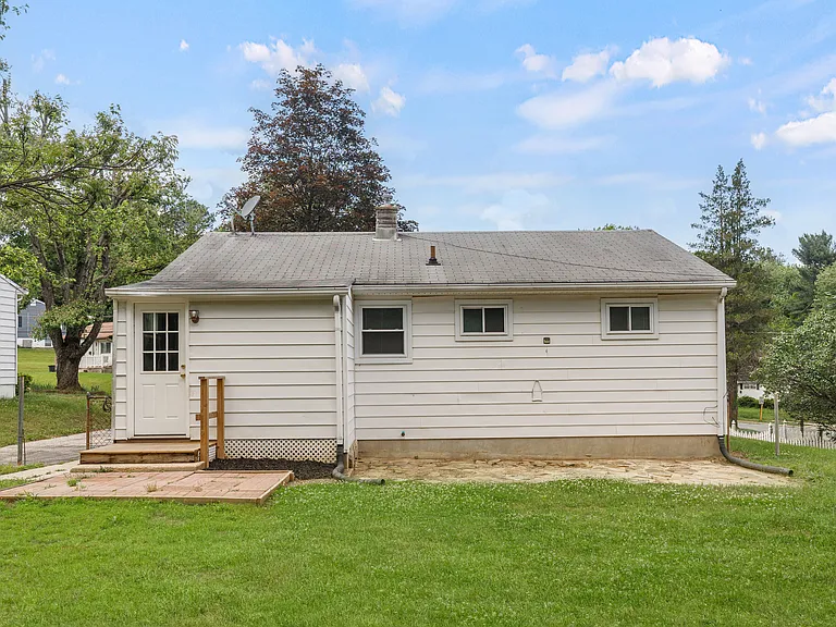 103 Wilgate Rd — Photo 16