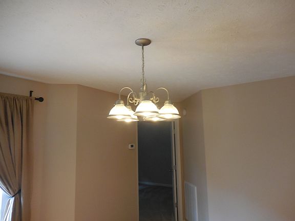 4th image of 2633 Cider Dr