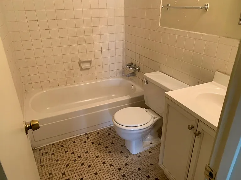 3438 Spottswood Ave #3438 — Photo 8
