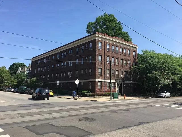 4725-4727 Chester Ave #A2 — Photo 10