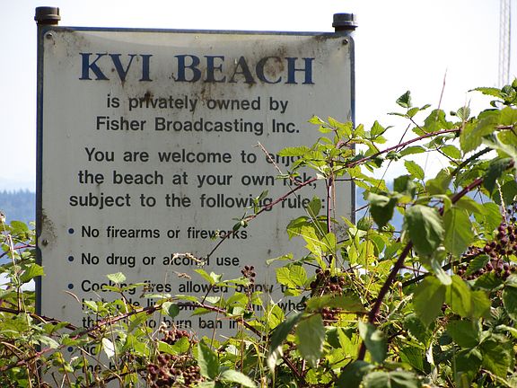 Beach entrance - 1 block from house