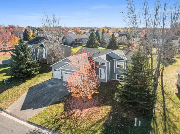 905 Bellaire Blvd NW, Isanti, MN 55040