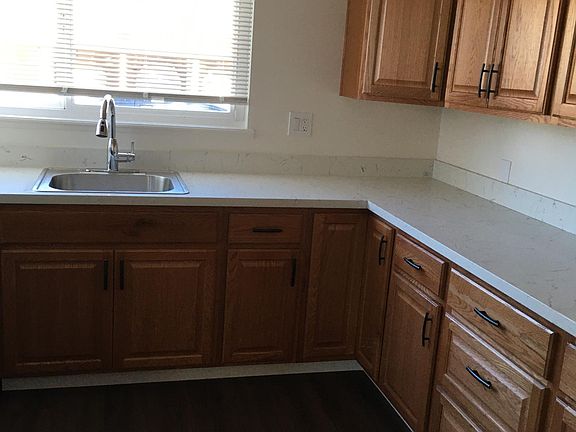 5th image of 851 Roble Ave APT 1
