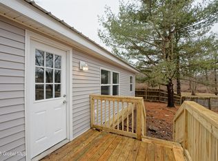 1826 Brookview Rd, Castleton, NY 12033