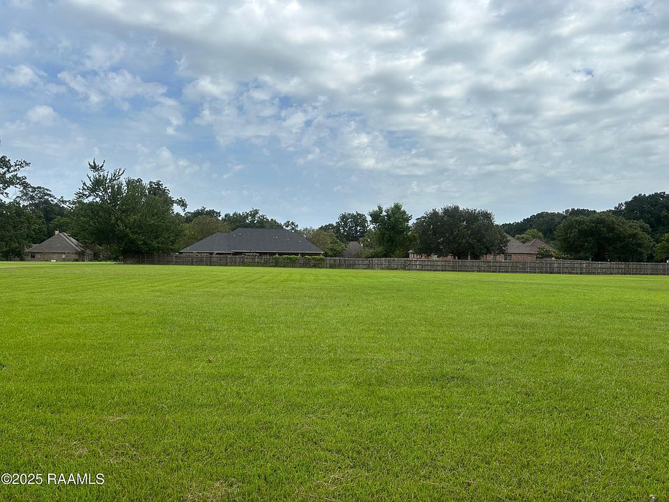 2nd image of 7 Judson Walsh Dr
