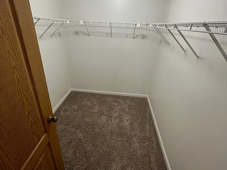 555 Chestnut St #2B — Photo 11