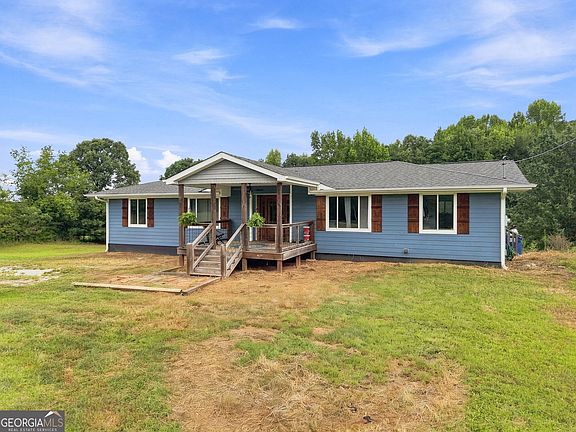 3rd image of 354 Ricks Rd