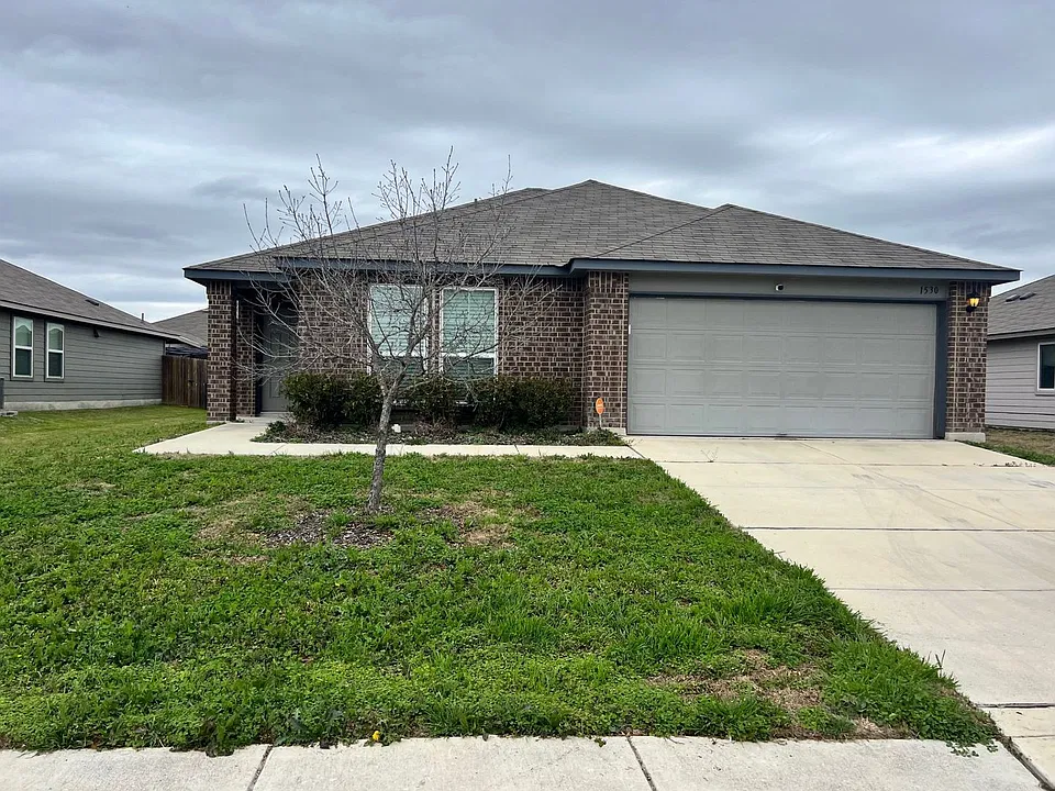 1530 Redbridge Dr