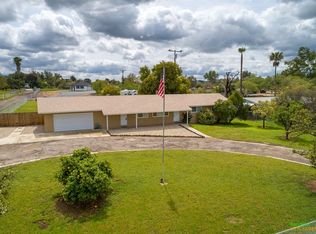 196 W Old Julian Hwy, Ramona, CA 92065