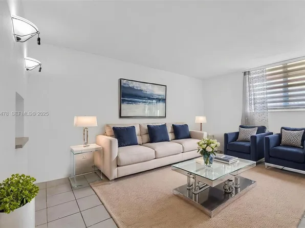 801 NW 47th Ave APT 118W, Miami, FL 33126